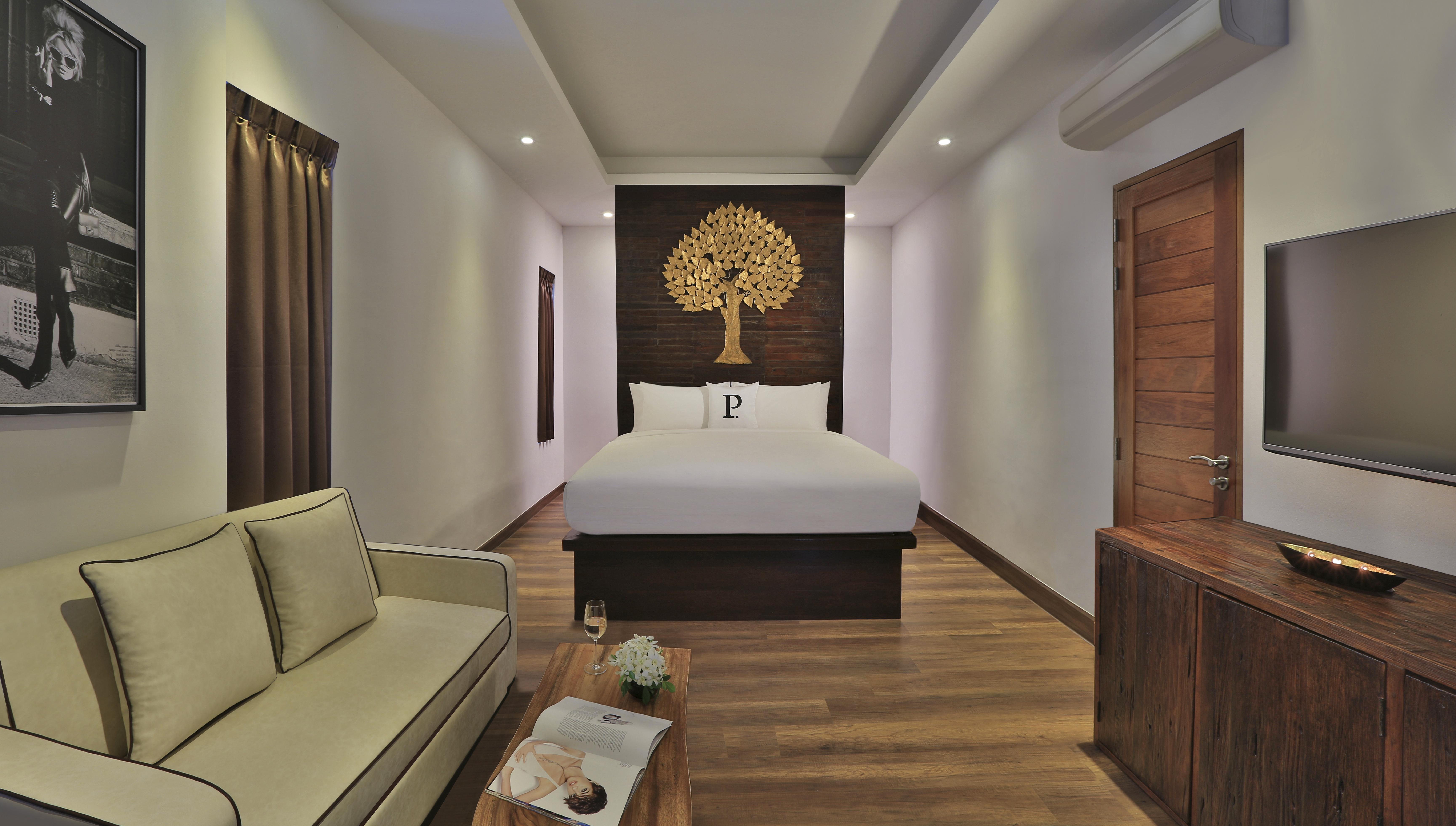The Privilege Hotel Ezra Beach Club Bang Rak Beach  Exterior foto