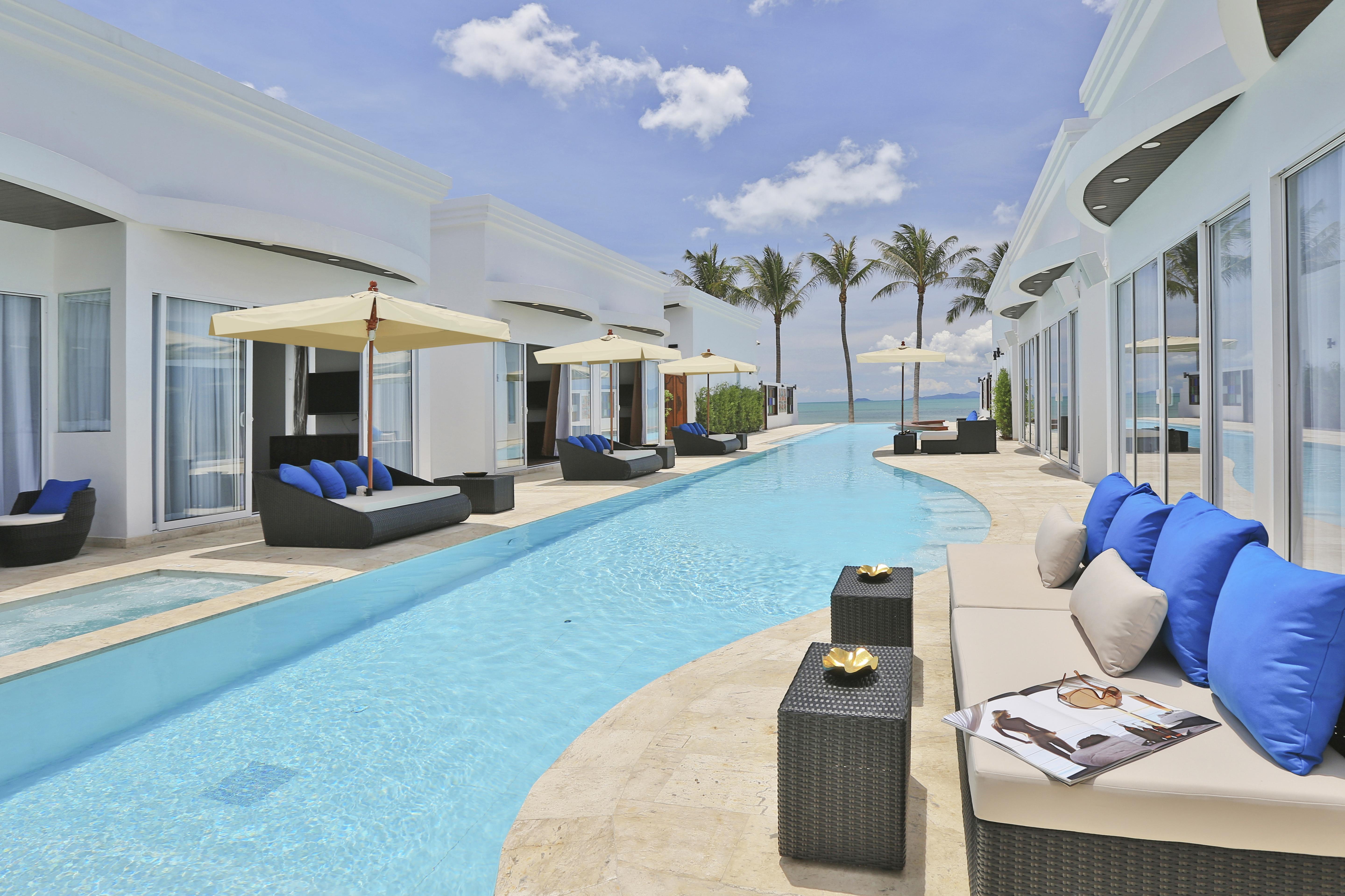The Privilege Hotel Ezra Beach Club Bang Rak Beach  Exterior foto