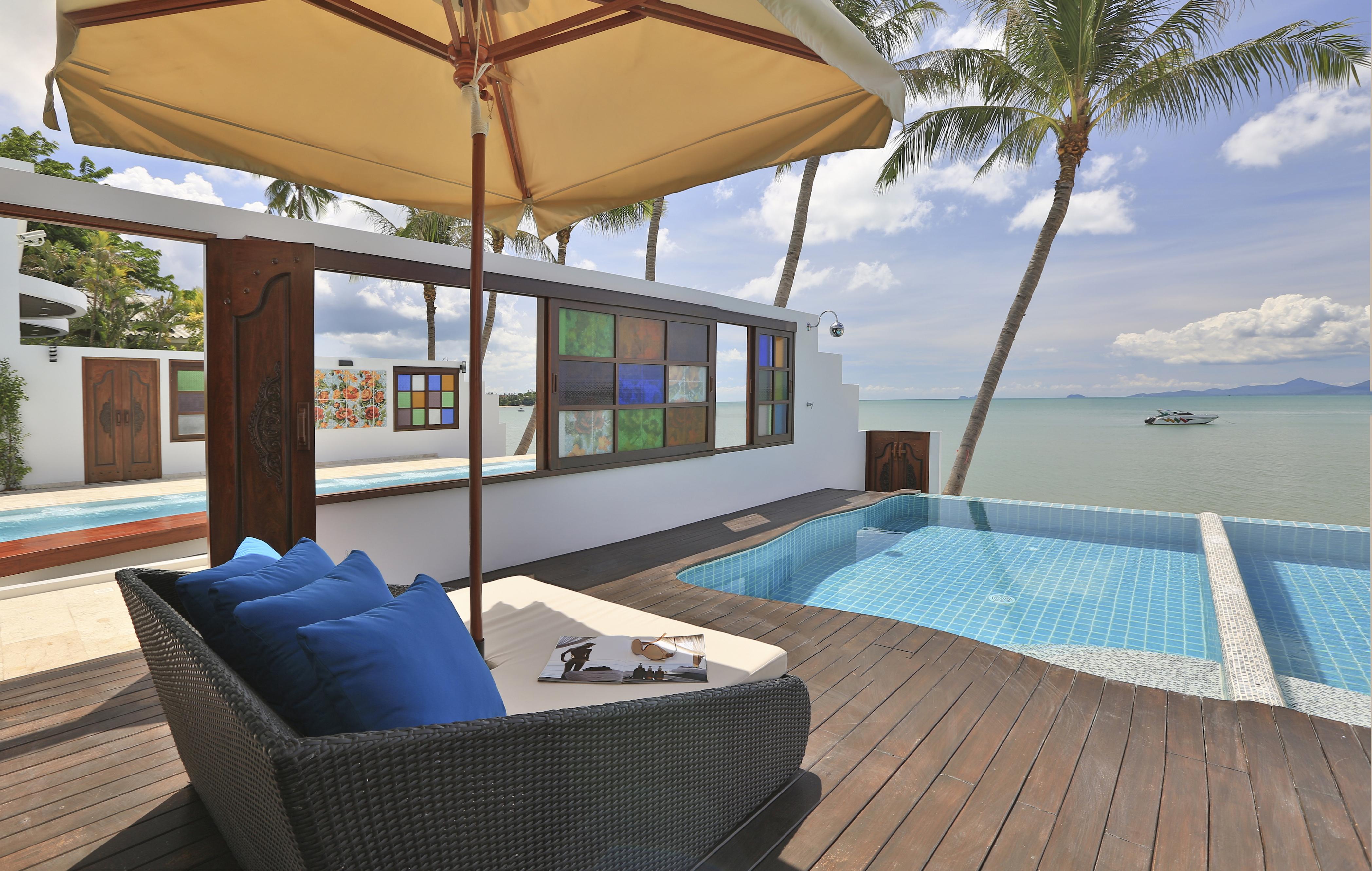 The Privilege Hotel Ezra Beach Club Bang Rak Beach  Exterior foto
